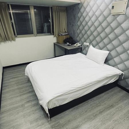 Greeninn Hotel Тайпей Екстериор снимка