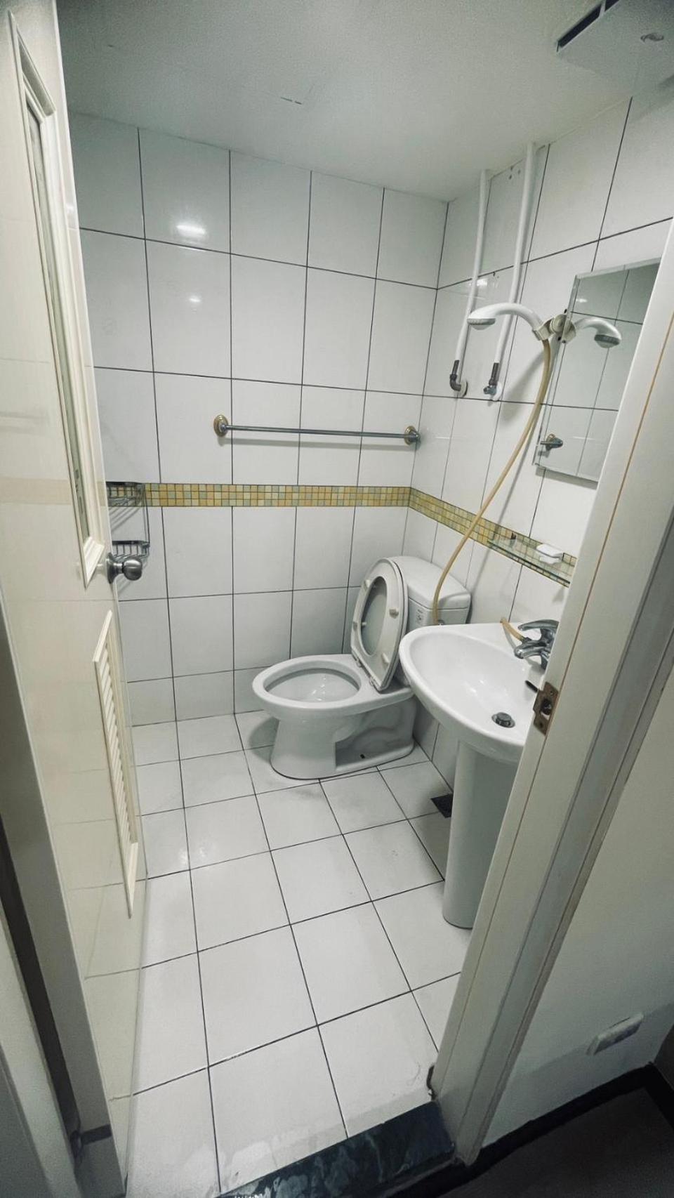 Greeninn Hotel Тайпей Екстериор снимка