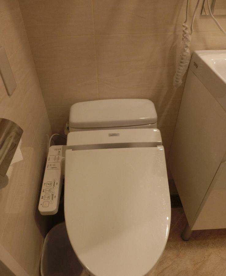 Greeninn Hotel Тайпей Екстериор снимка